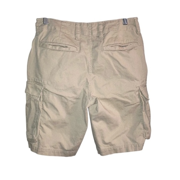 Old Navy Men's Lived In Straight Cargo Shorts   |Size 30 - Picture 2 of 4